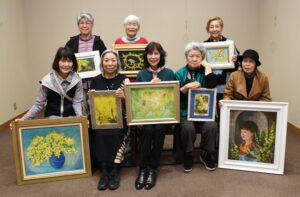 女性11人のミモザ画展 ギャラリーやまさんで11日まで(茨城・鹿嶋市)