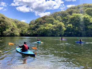 週末カヤック体験会　「ホロルの湯」が藤井川ダムで（茨城・城里町）
