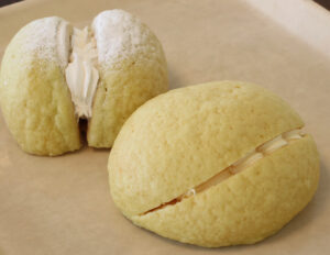 【茨城土産】メロン入りメロンパン パン工房ファリーナ(茨城・神栖市)