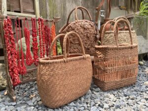 山ぶどう籠・山珊瑚セール 雑貨&カフェ「葵陽」(茨城・大子町)