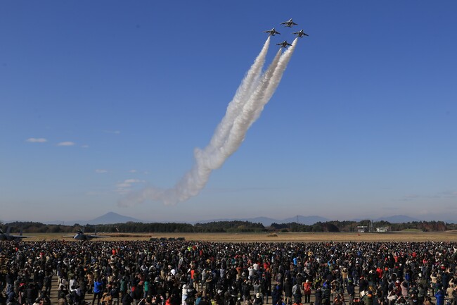 人気の航空祭　前日に「特別公開」　航空自衛隊 百里基地（茨城・小美玉市）