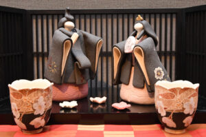 「陶のひいな 麻衣子雛」展 「ギャラリー桜」(茨城・笠間市)
