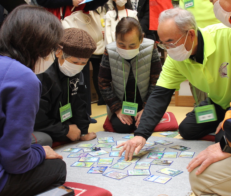 鉢形かるた大会に６１人　地域への思いの深さ競う（茨城・鹿嶋市）