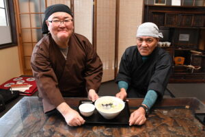 しじみうどんは友情仕立て 漁師と料理人の夢が形に 食堂「しじみ屋あがけ」(茨城・茨城町)