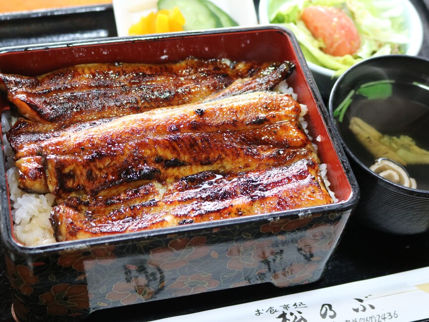 たれも決め手のうな重 うなぎの松のぶ(茨城・大洗町)