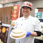 納豆ケーキに夢乗せて　１ホールに納豆２０パック使用　パティシエの勝村さん（茨城・ひたちなか市）