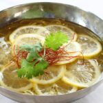 冷やし檸檬（レモン）ラーメン　プレジデントホテル水戸内 チャイニーズレストラン滬（ふう）（茨城・水戸市）　自家製檸檬胡椒で「味変」も
