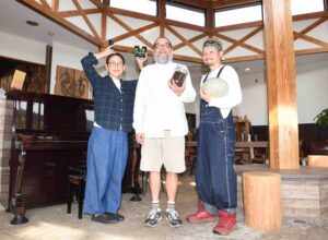 地元有機野菜と、渋谷発こだわりコーヒー 道の駅さとみに新しい波(茨城、常陸太田市)