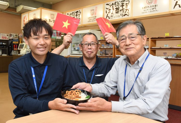 米どころにベトナムの国民食 生麺のフォーを提供 道の駅いたこ(茨城・潮来市)