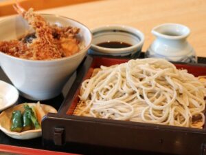 常陸秋そばに合うつゆ　そば処（どころ）ホープ庵（茨城・水戸市）