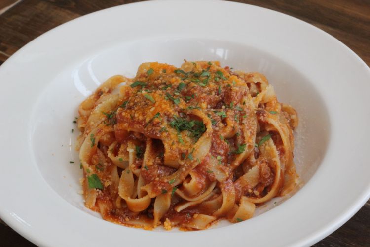 伊料理とケーキ　ペスカッペ（茨城・神栖市）