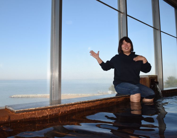 霞ヶ浦の絶景に“つかる”展望風呂  「白帆の湯」（茨城・行方市）