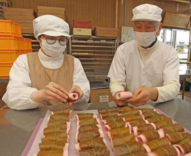 ３代がつなぐ桜餅　なかね製菓（茨城・鉾田市）