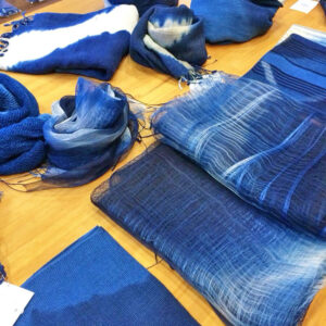 伝統技法の藍染め展 　「アカデミア・プラトニカ」（茨城・那珂市）